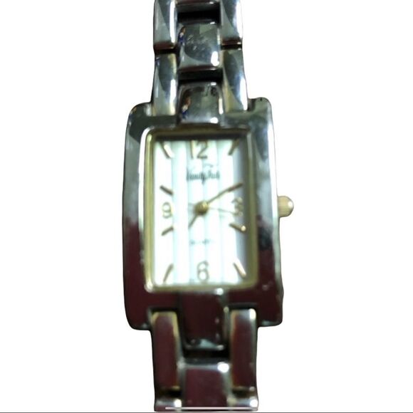 Vanity Fair Ladies watch  - Picture 1 of 8